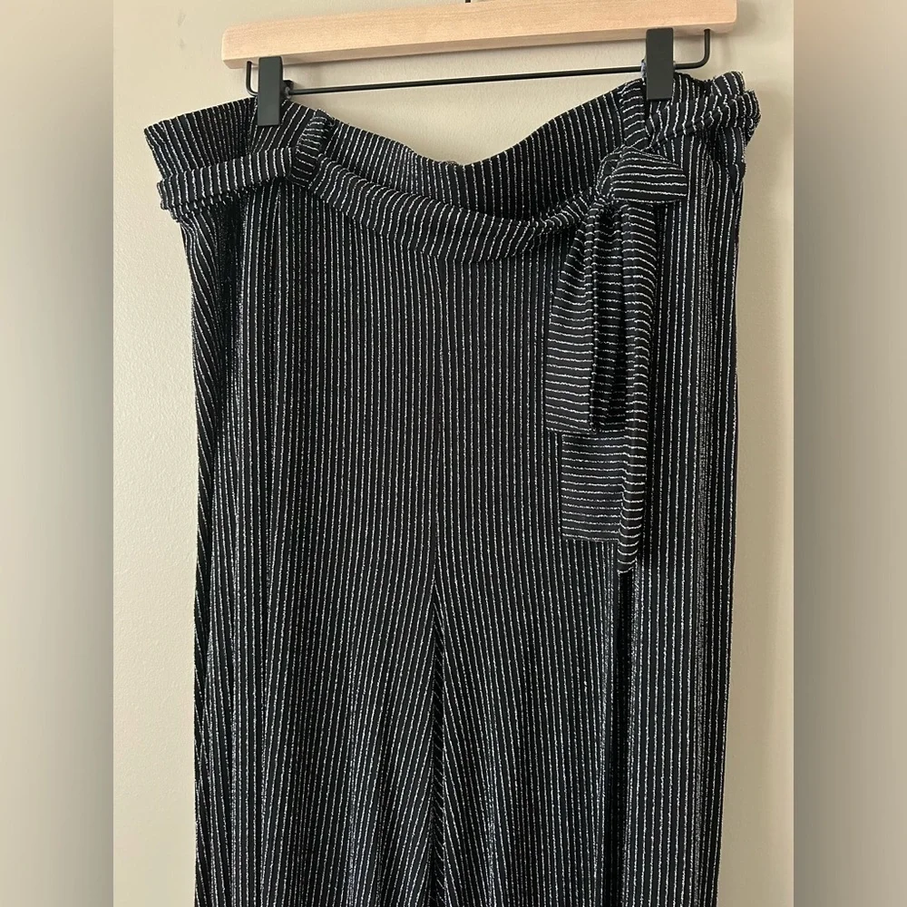 NWT Torrid Wide Leg Black and Silver Glitter Pants Womens 2X - Picture 7 of 15